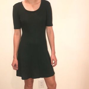 Emerald green peplum type dress!